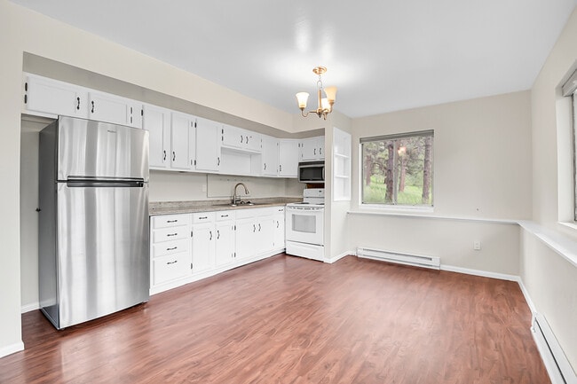 Building Photo - 5948 Lone Peak Dr