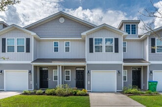 Building Photo - 175 Iron Horse Dr E