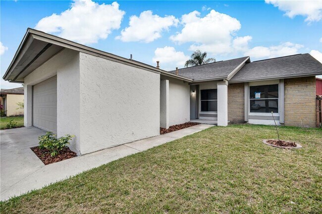 Building Photo - Home For Rent Near the Happiest Place On E...