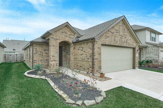 Building Photo - 25547 Burnett Ranch Ln