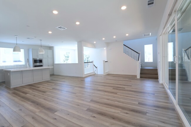 Great room - 11860 Ella Way
