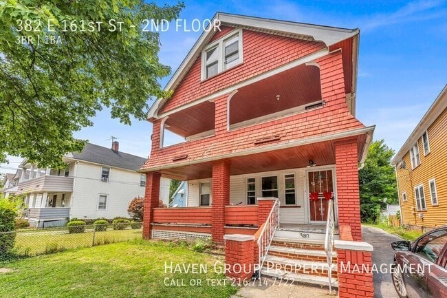 Building Photo - 382 E 161st St