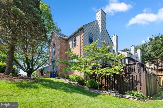 Foto del edificio - 4527 Sawgrass Ct