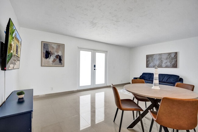 Foto del edificio - 905 N Federal Hwy