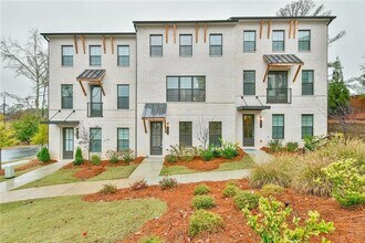 Building Photo - 4020 Maypop Ln