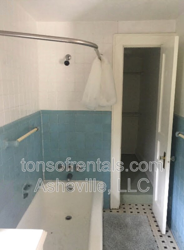 Foto del edificio - 1A Gables Place