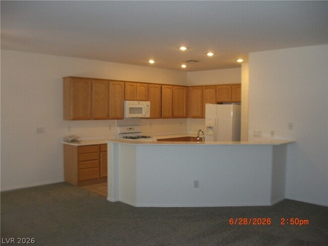 Foto del edificio - 2160 Burris Hill Dr
