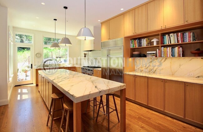 Building Photo - Mill Valley Retreat with Views, Luxury Fin...