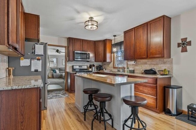Foto del edificio - 2411 Woodfern Way
