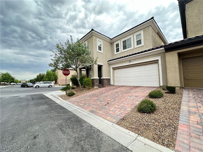 Foto del edificio - 5116 Fiery Sky Ridge St