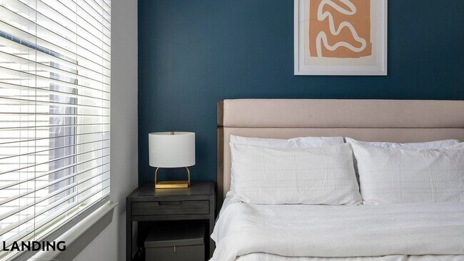 Foto del edificio - 1950 Winrock Blvd