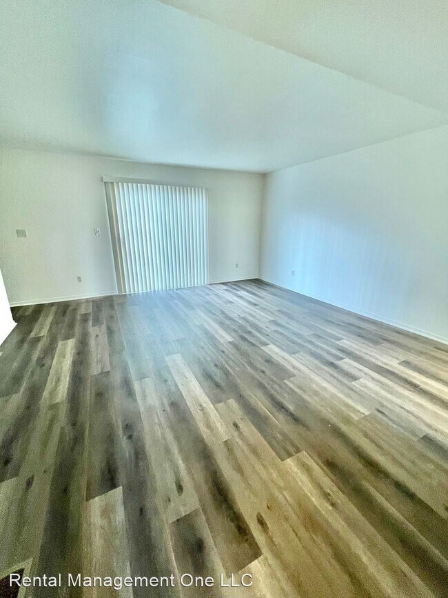Building Photo - 2 br, 1.5 bath House - 991 Glengary