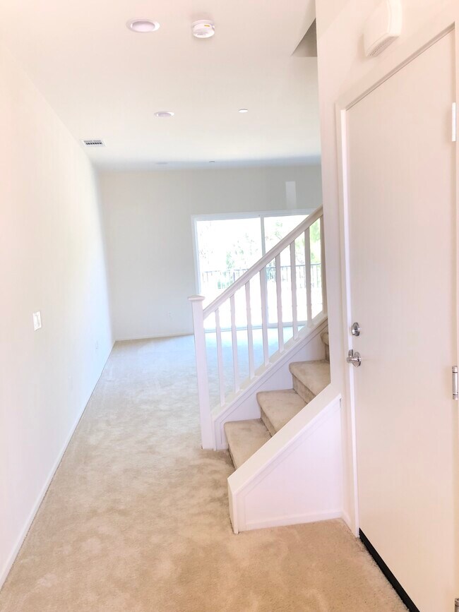 Foto del edificio - 4400 Lilac Cir