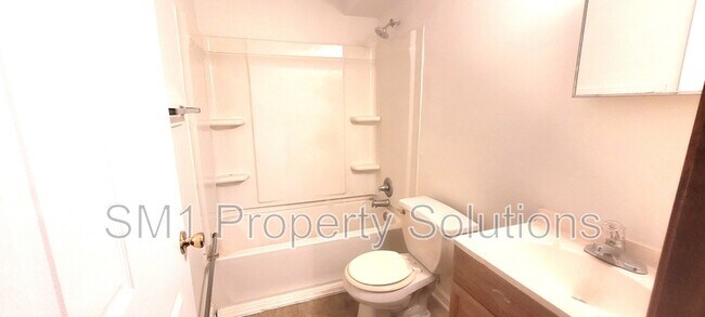 Foto del edificio - 1716 Green Oaks Dr SE