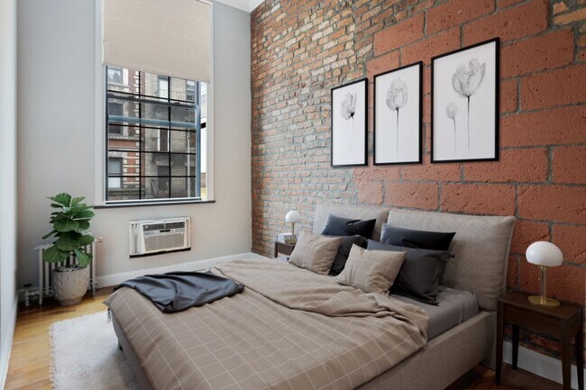 Foto del edificio - 221 E 11th St