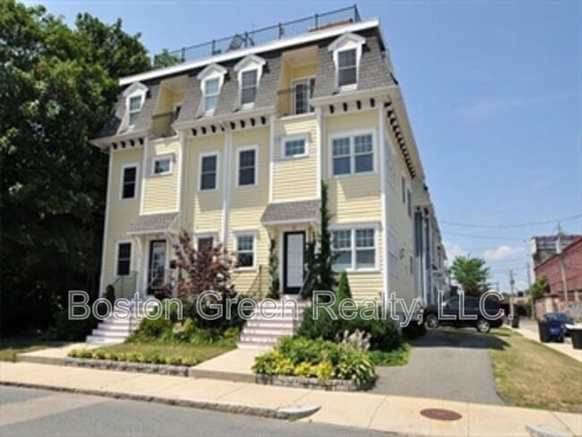 Photo - 192 Walnut St Apartment