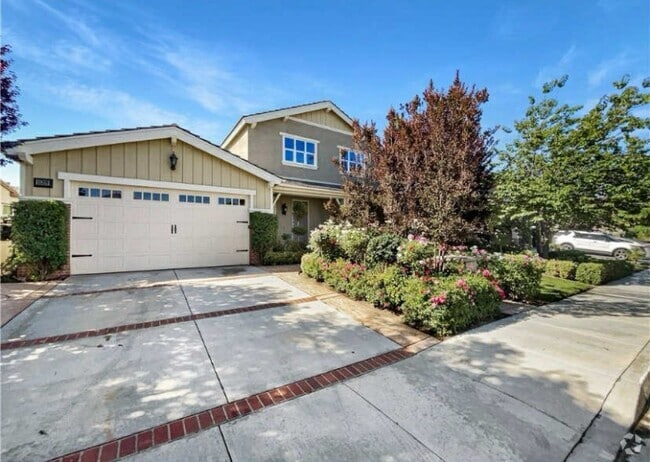 Building Photo - 25329 wild Rd