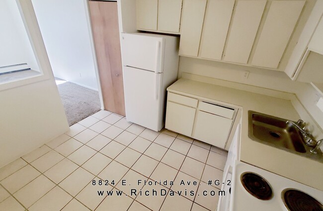 Photo - Great location off Leetsdale/Parker and Florida with lots of amenities such as pool, hot tub, clu... House