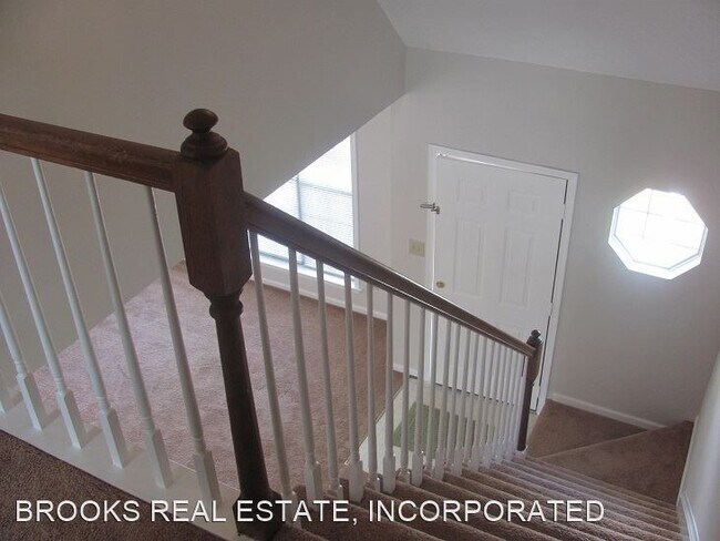 Foto del edificio - 3 br, 1.5 bath House - 931 Pheasant Run