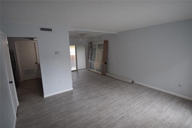 Foto del edificio - 939 Castle Way