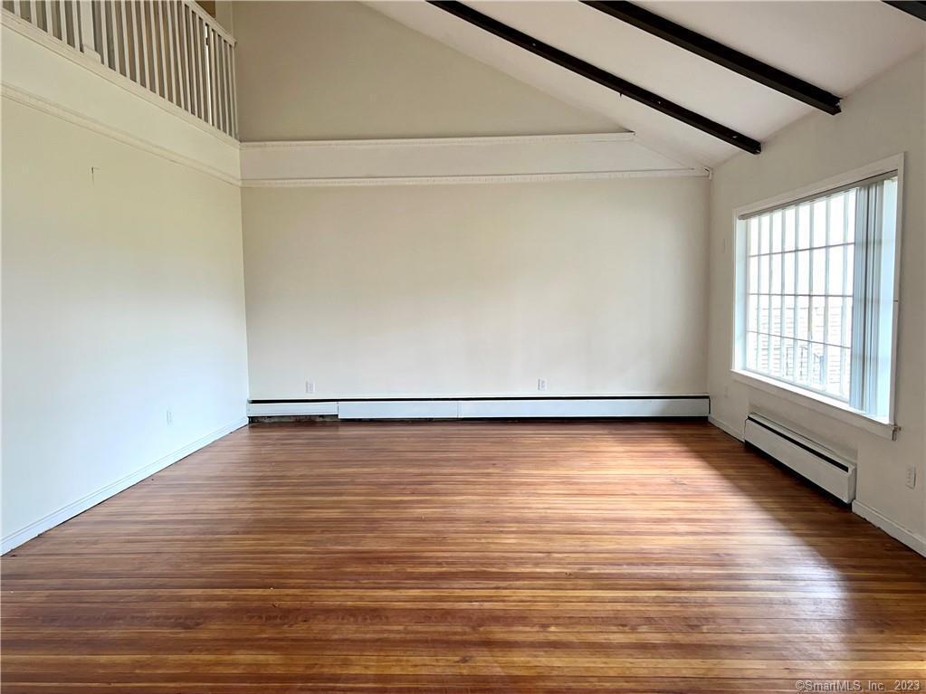 Foto principal - 39-41 Waterbury Rd