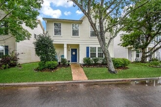 Building Photo - 10735 Cobblecreek Way