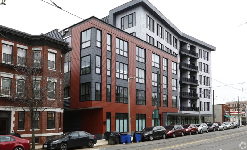 Foto del edificio - 35 S Huntington Ave