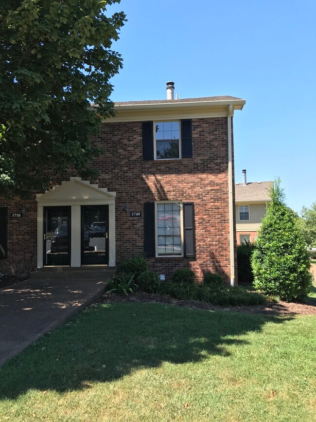 Building Photo - 5749 Brentwood Trce