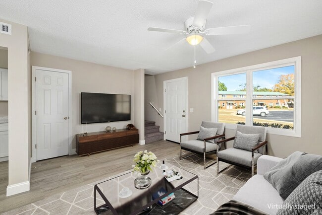 Building Photo - Bright 3-Bedroom, 1-Bath Apartment in Sumter, SC – Pinedale Apartments