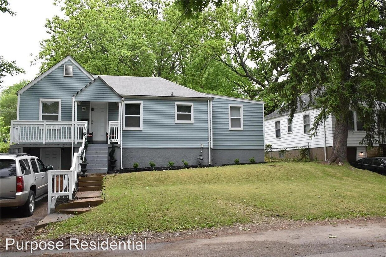 7012 Paisley Dr, St. Louis, MO 63136 House Rental in St. Louis, MO