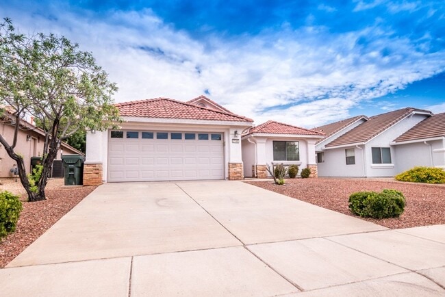 Building Photo - Charming 3 Bedroom, 2 Bath Home, with 2 Ca...
