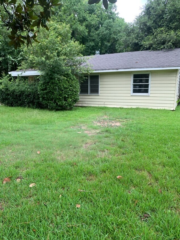 Primary Photo - 2041 Mona Lisa Dr