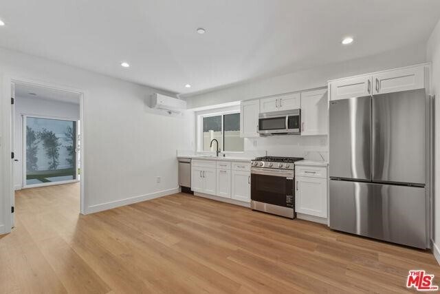 Foto del edificio - 14167 Erwin St