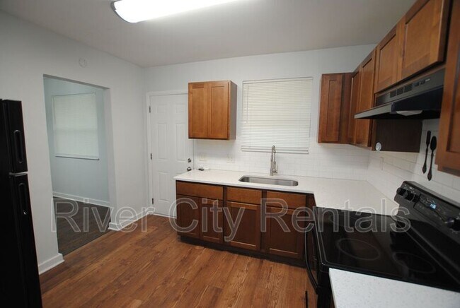Foto del edificio - 6507 Harlow Blvd
