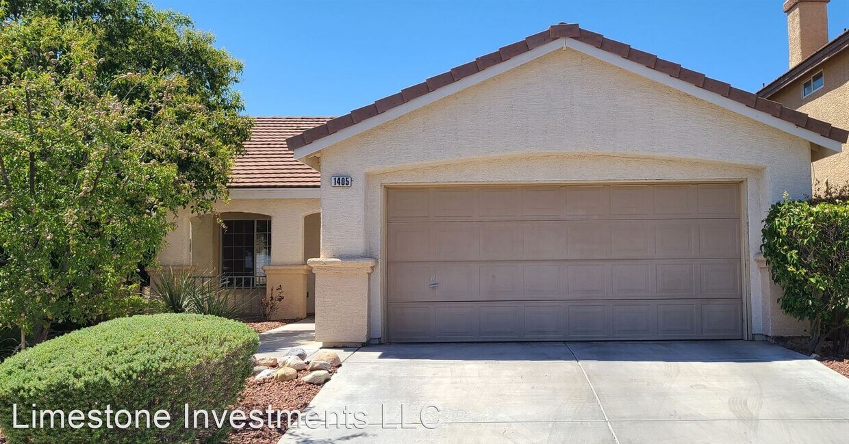 Foto principal - 3 br, 2 bath House - 1405 Iron Springs Dr