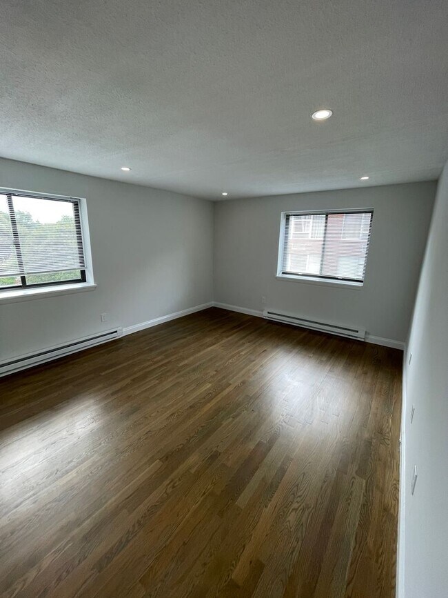 Foto del edificio - Luxury Penthouse with covered parking