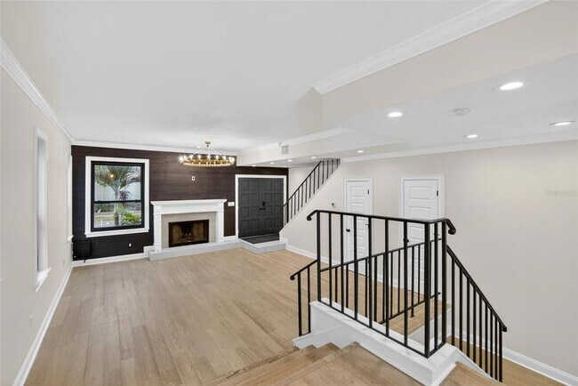 Foto del edificio - 162 E Davis Blvd