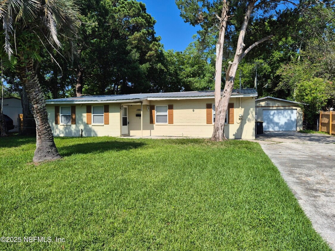 Primary Photo - 1261 Peacefield Dr