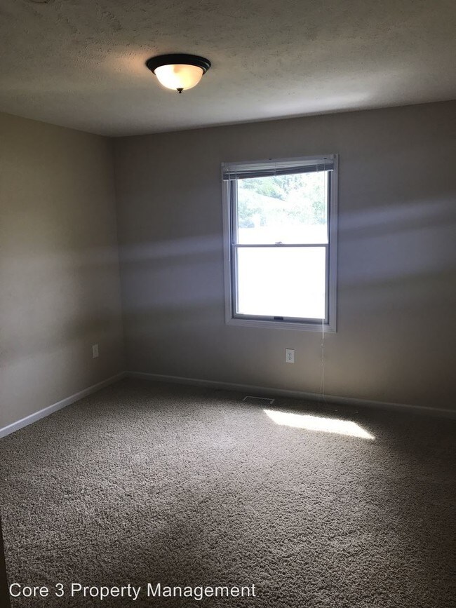 Building Photo - 1068 Ravina Dr