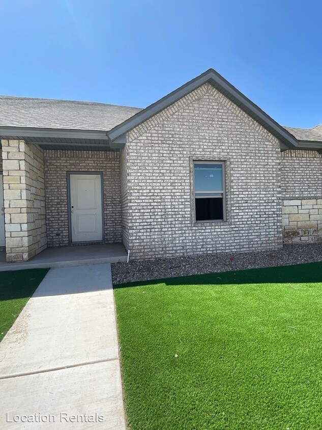 Primary Photo - 2 br, 2 bath House - 2549 134th Street