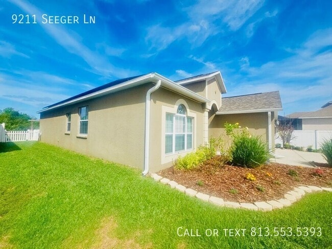 Building Photo - 9211 Seeger Ln