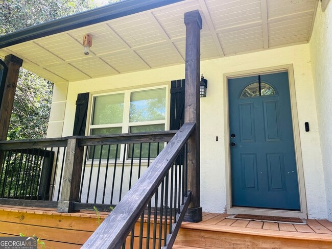 Building Photo - 28 Bowers Dr