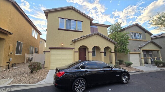 Foto del edificio - 6743 Winding Wood St