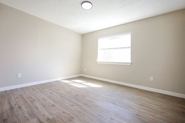 Foto del edificio - 2827 SE 90th Pl