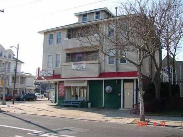 Foto principal - 736 Wesley Ave