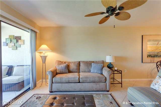 Building Photo - 6891 Estero Blvd
