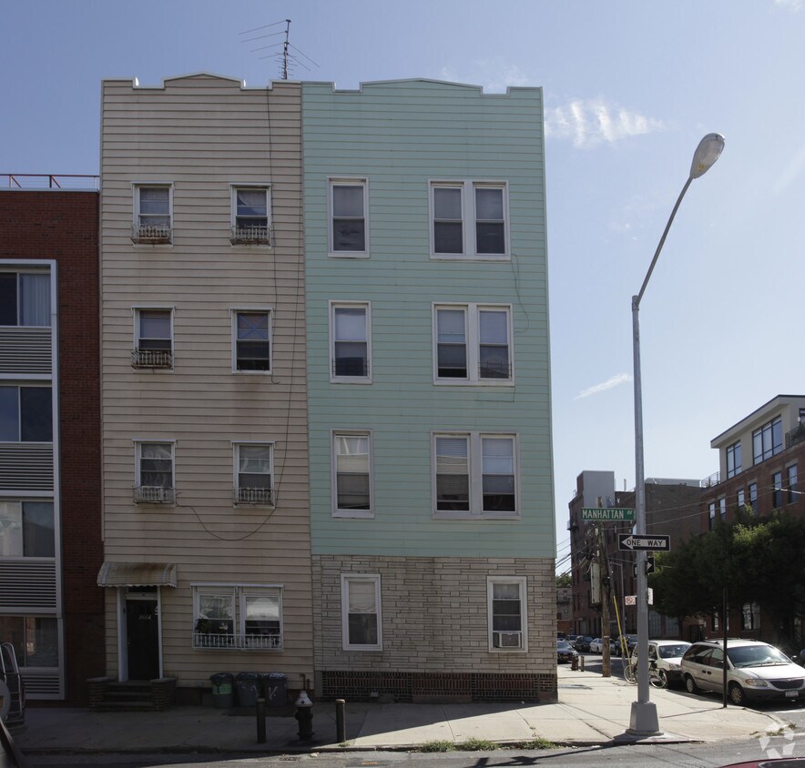 Building Photo - 366 Manhattan Ave