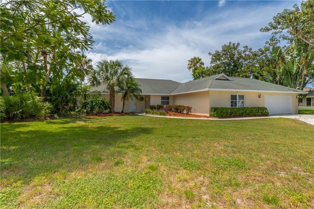 2348 NE Ginger Terrace, Jensen Beach, FL 34957 House Rental in Jensen