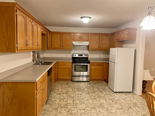 Foto del edificio - 17656 Coffman Rd