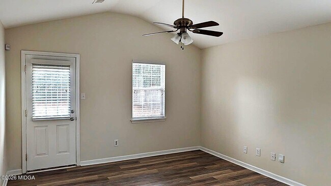 Foto del edificio - 310 Orchard Way